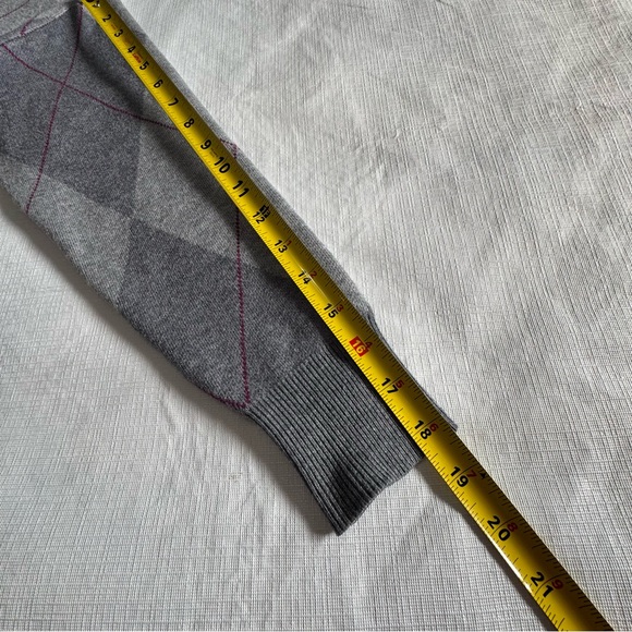 Tahari Cosy Soft Grey And Pink Argyle XS - Picture 7 of 9